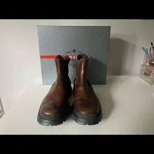 Prada | Shoes | Prada Mens Pull Up Brown Leather Monolith  display picture 3